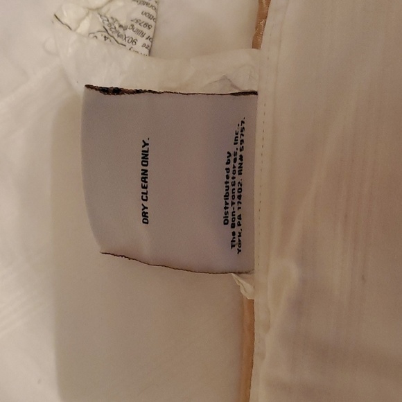 Casa by Victor Alfaro White Down Queen 90"x90" Comforter - Picture 8 of 10